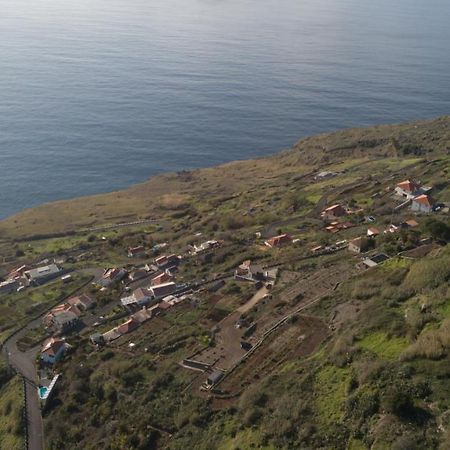 Refugio De Pedra Villa Faja da Ovelha Ngoại thất bức ảnh