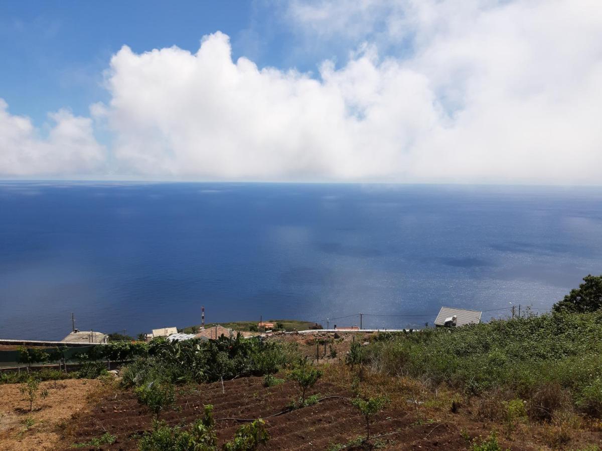 Refugio De Pedra Villa Faja da Ovelha Ngoại thất bức ảnh