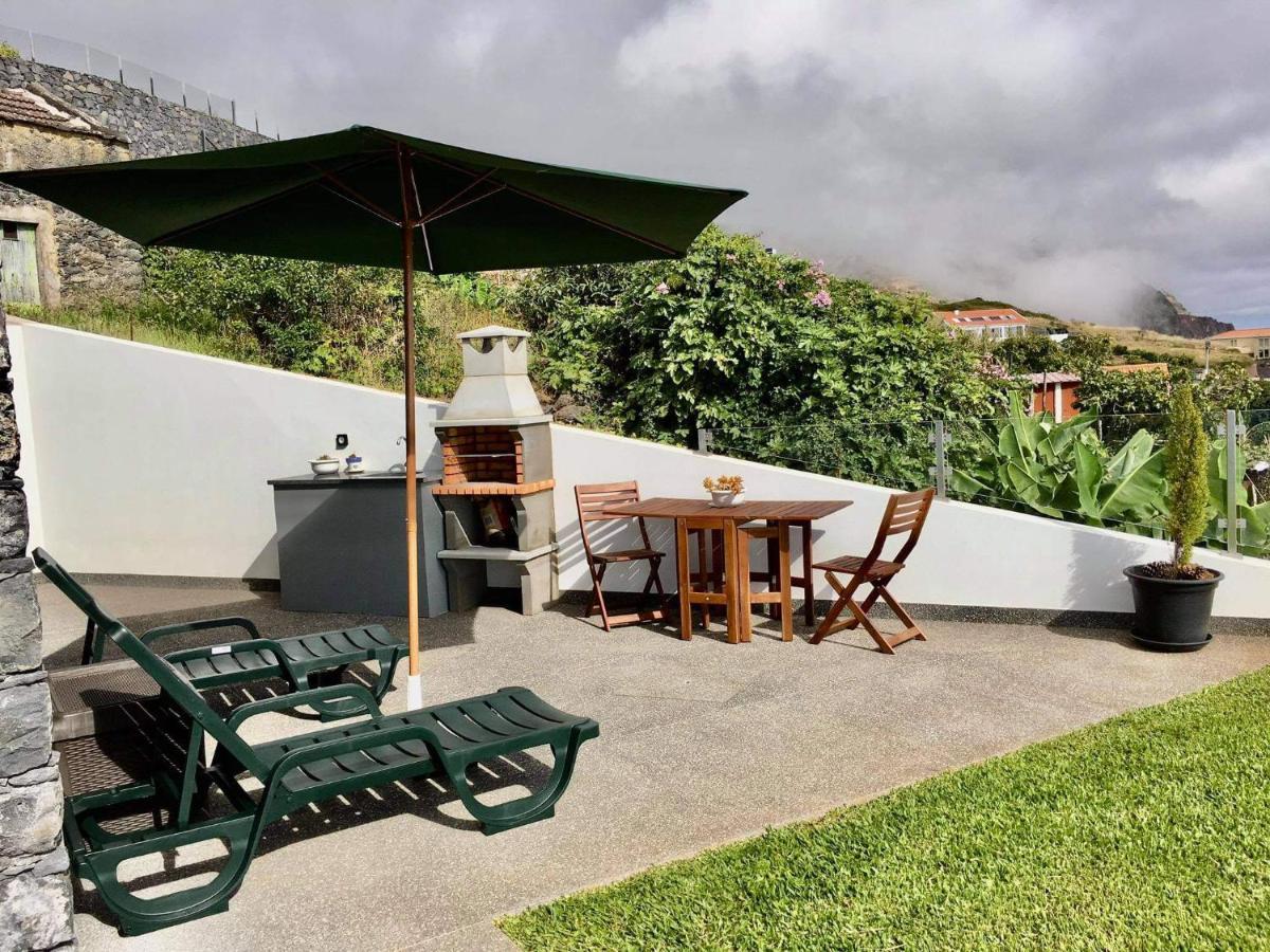 Refugio De Pedra Villa Faja da Ovelha Ngoại thất bức ảnh